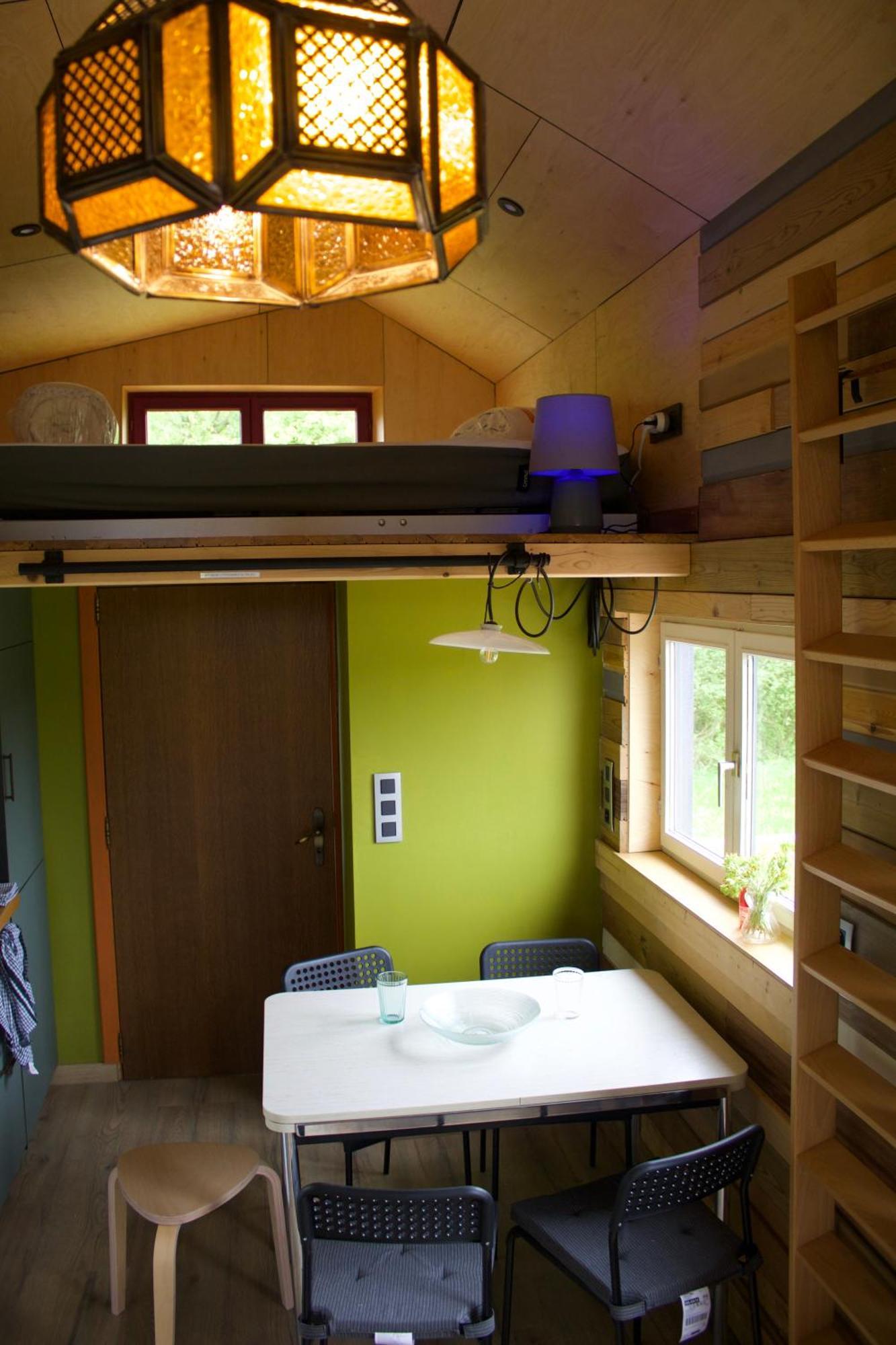 Tiny House Les Jours Heureux Sejour Nature Pres De Dinant Et Des Lacs De L Eau D Heure Villers-le-Gambon Zewnętrze zdjęcie